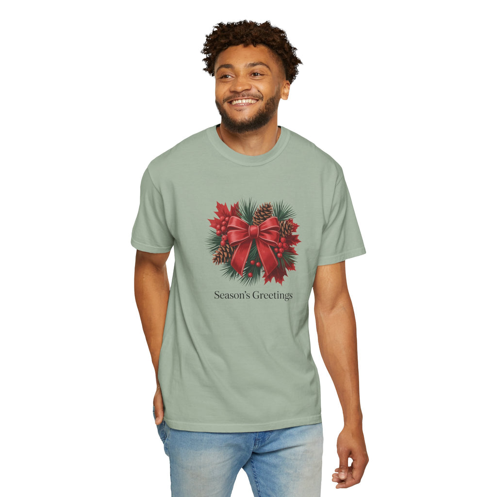 Season's Greetings Christmas Wreath T-Shirt
