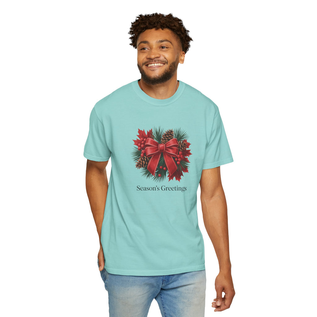 Season's Greetings Christmas Wreath T-Shirt